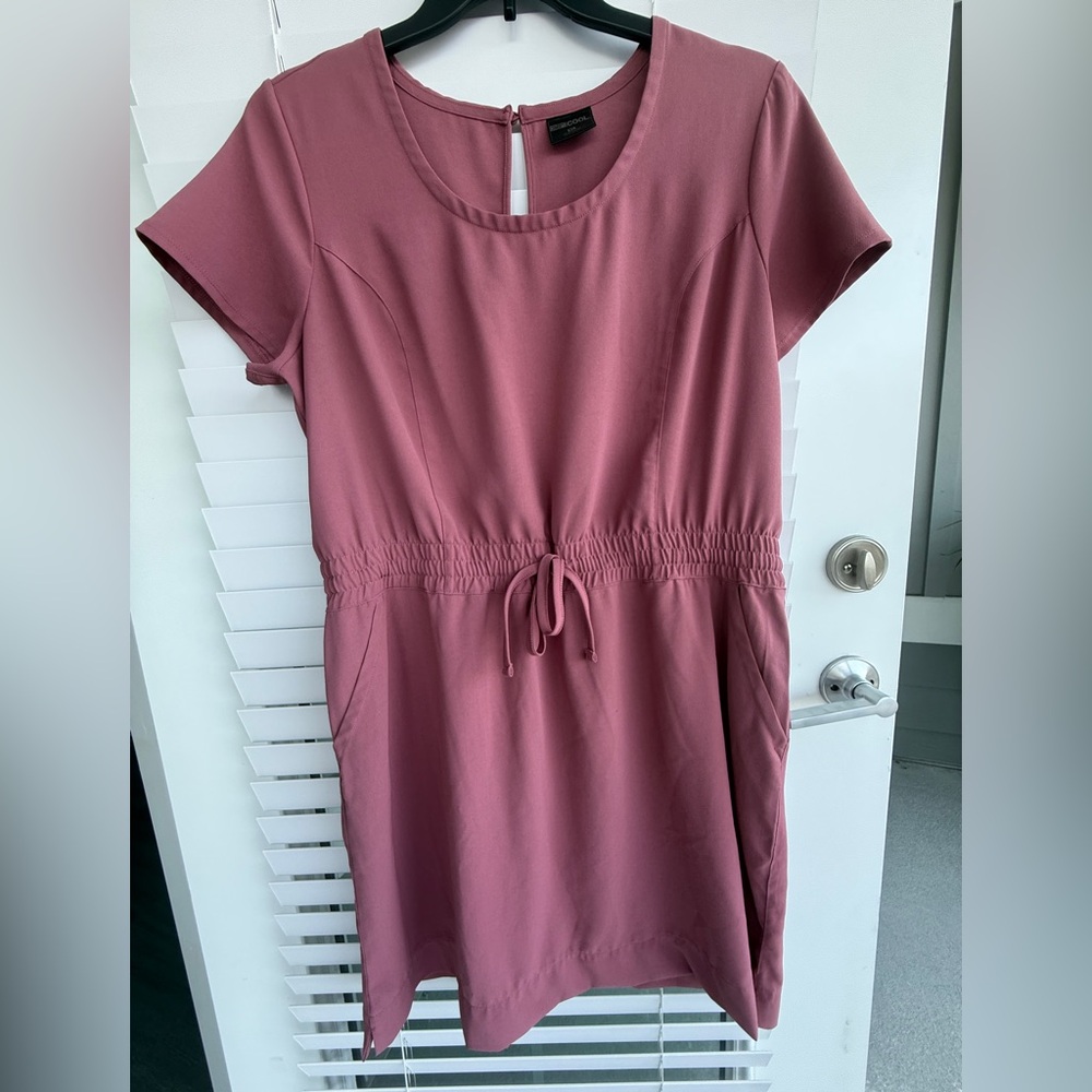 Dusty Rose Mauve Scoop Neck Dress by 2I COOL